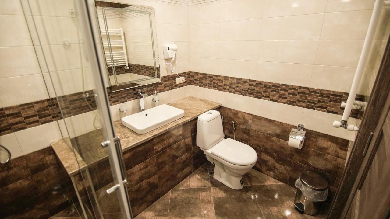 Hotel Juralius Tbilisi ภายนอก รูปภาพ