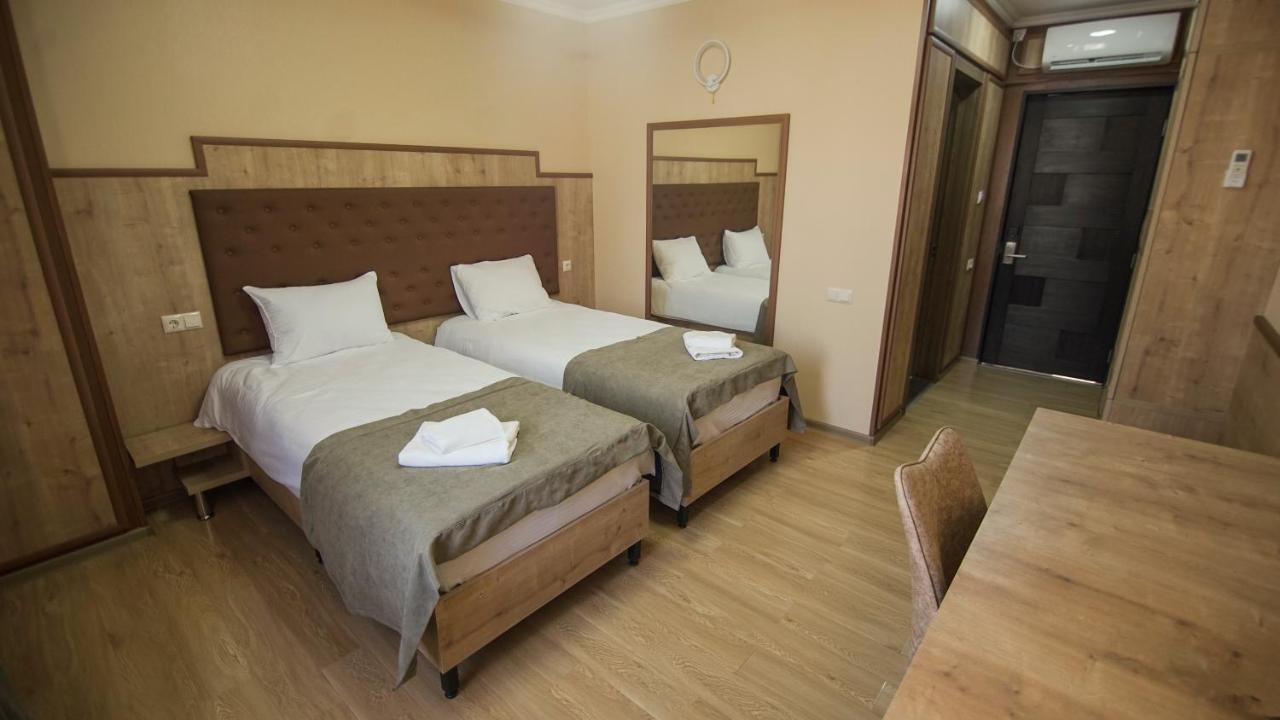Hotel Juralius Tbilisi ภายนอก รูปภาพ